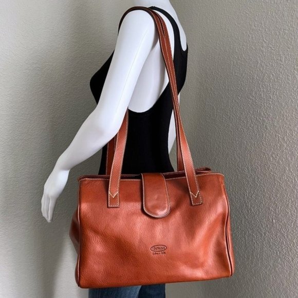 i borsai Handbags - Vintage i Borsai Iborsai Chestnut Brown Leather Shoulder Bag Italy Long Straps